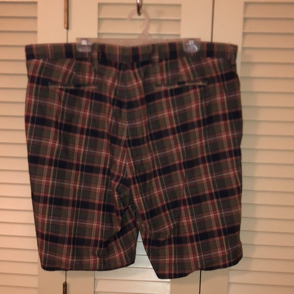 NWT Mens reversible 42 inch waist Olde School Brand Cargo shorts - Picture 4 of 12